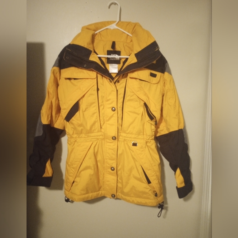 The North Face Vintage women's extreme gear snow/ski jacket